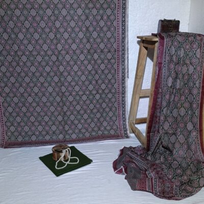 Lawn 3 Piece - Printed Suit